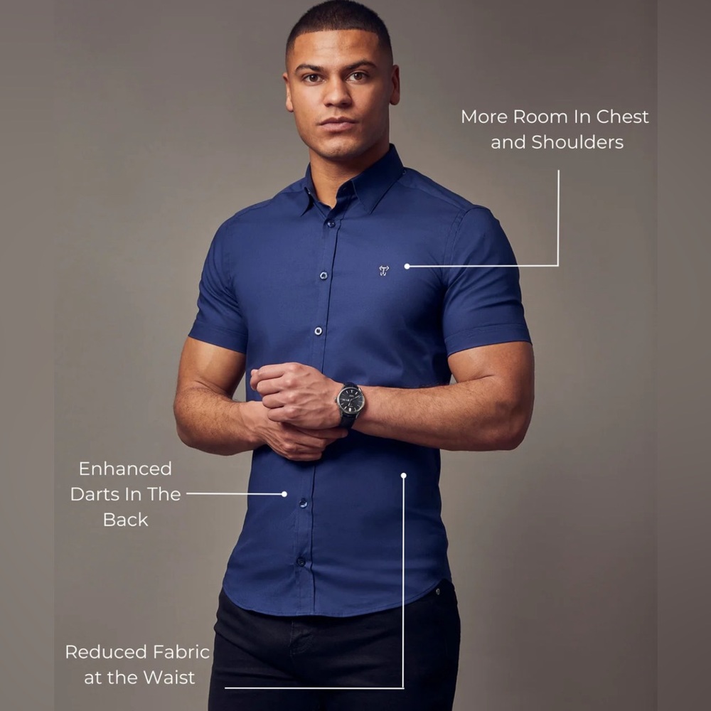 NWT and wrapping. Tapered Short Sleeve Fit Shirt. Navy